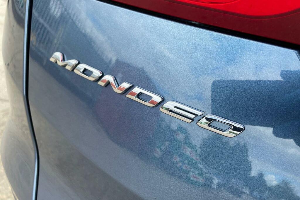 Ford Mondeo Estate Vignale 2.0 Hybrid 187Ps Grey #24