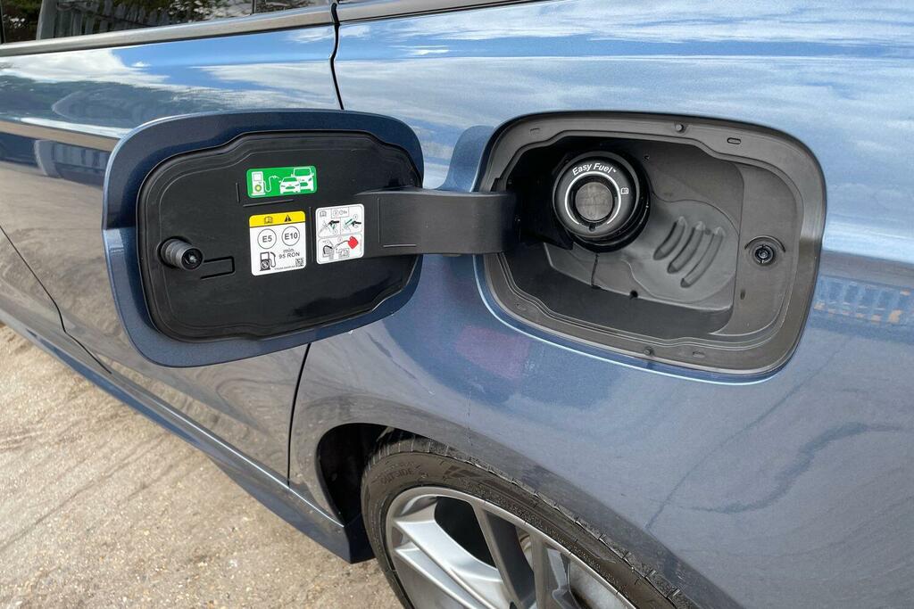 Ford Mondeo Estate Vignale 2.0 Hybrid 187Ps Grey #26