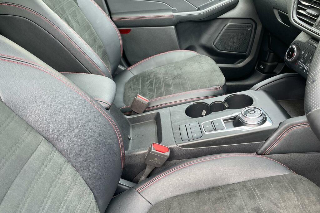 Ford Kuga 2.5 Ecoboost Hybrid Fhev St-line X Silver #31