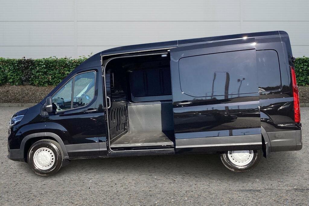 Maxus Deliver 9 2.0 D20 150 High Roof Van Black #3