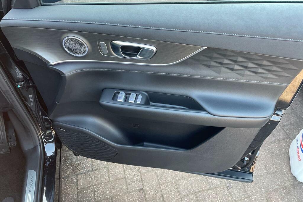 Chery Tiggo 8 1.5T 18.4Kwh Summit Suv Plug In Hybrid Black #16