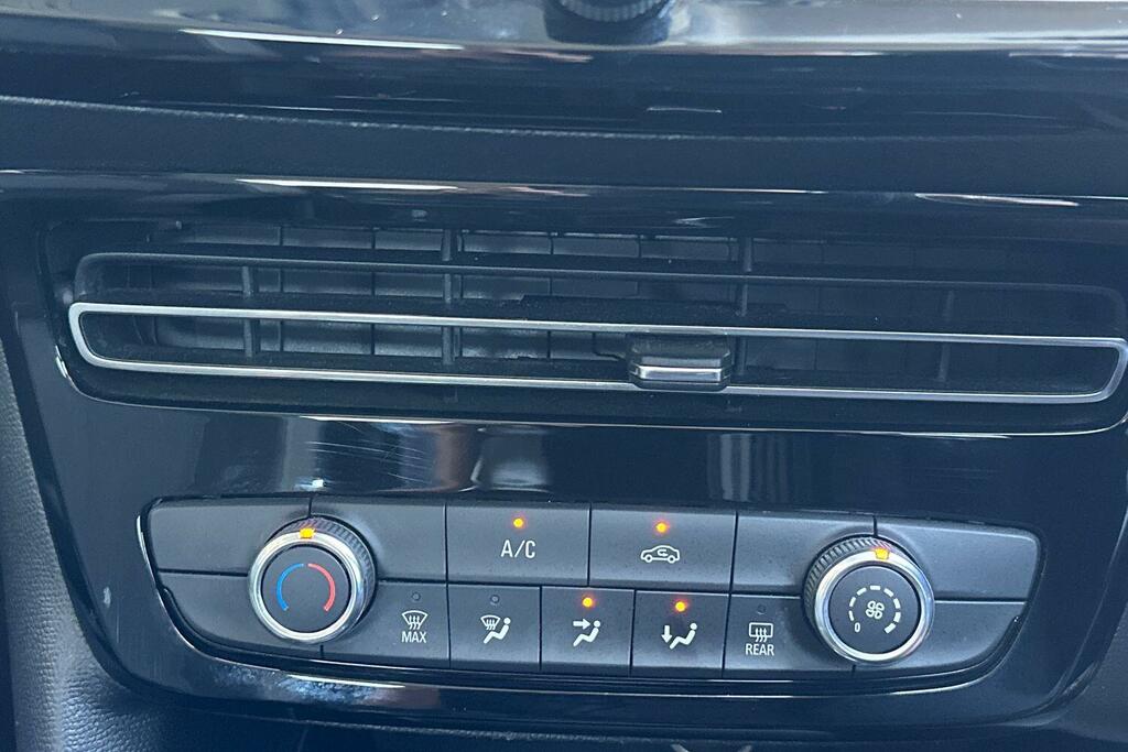 Vauxhall Mokka 1.2 Turbo Sri Premium Euro 6 Ss White #36