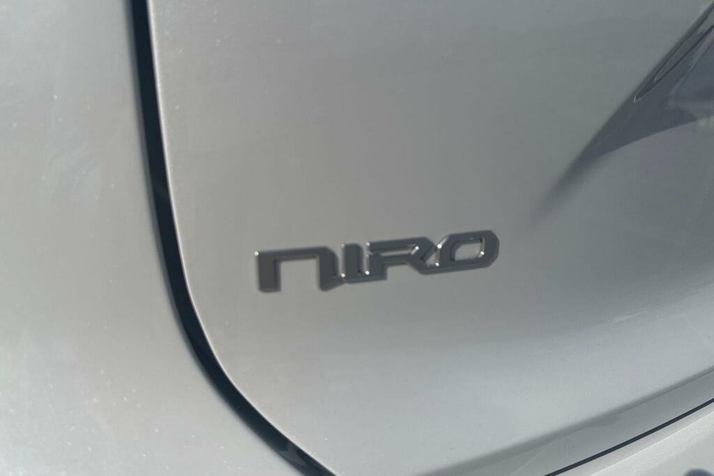 Kia Niro 1.6 Gdi 11.1Kwh 2 Suv Plug-in Hybrid Dc Orange #24