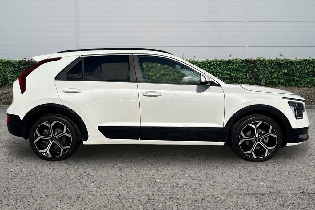 Kia Niro 1.6 Gdi Hybrid 3 Dct White #3