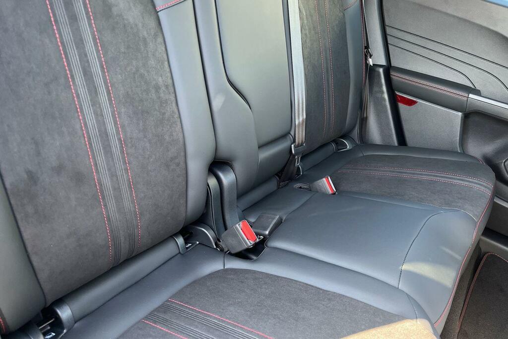 Ford Kuga Kuga St-line X 2.5L Duratec Phev 243Ps Fwd Silver #17