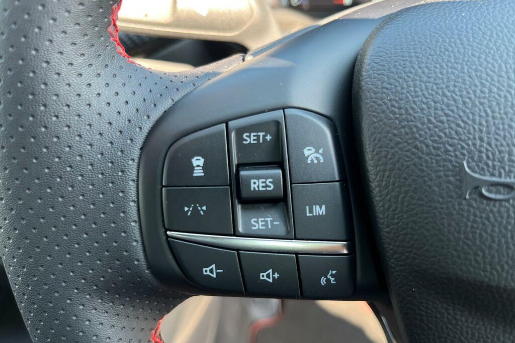 Ford Kuga Kuga St-line X 2.5L Duratec Phev 243Ps Fwd Silver #14