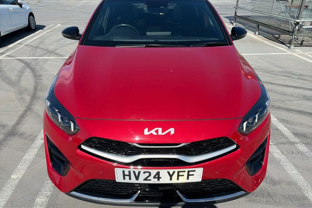 Kia Proceed 1.5 T Gdi Gt Line Shooting Brake Red #25