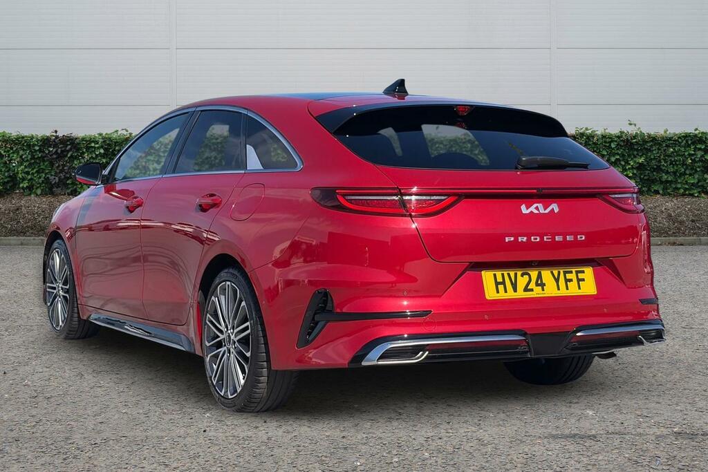 Kia Proceed 1.5 T Gdi Gt Line Shooting Brake Red #2