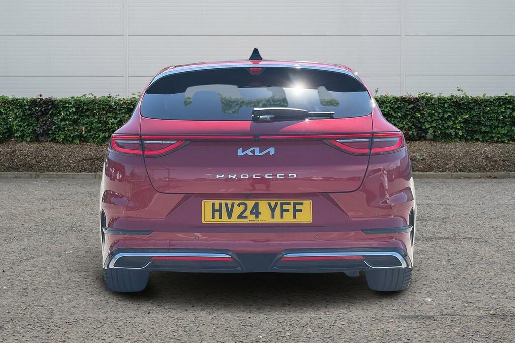 Kia Proceed 1.5 T Gdi Gt Line Shooting Brake Red #5