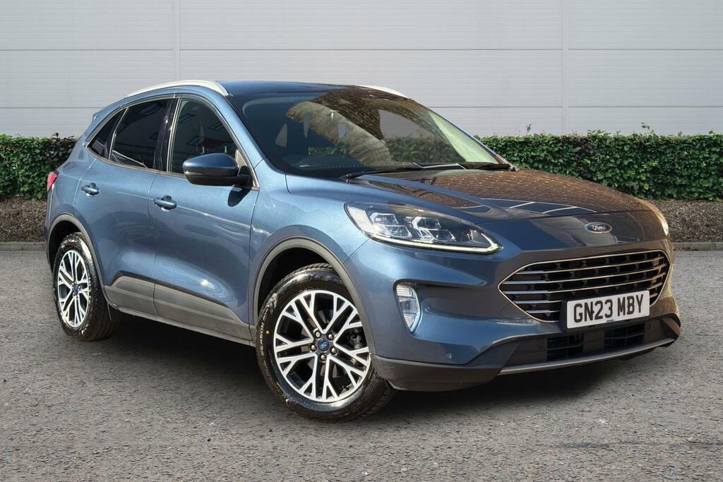 Ford Kuga 1.5 Ecoboost 150 Titanium Edition Blue
