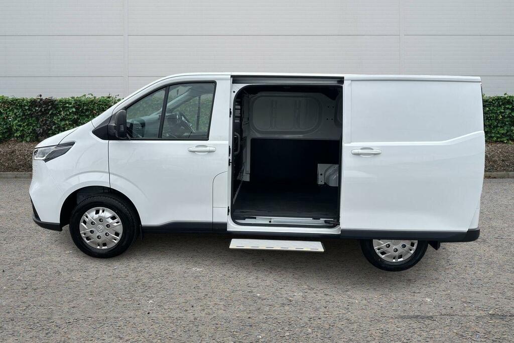 Maxus Deliver 7 Maxus Deliver 7 L1 Fwd 2.0 D20 H1 150 Lux V White #5