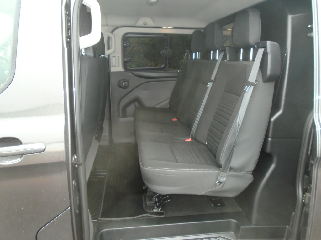 Ford Transit Custom Double Cab In Van Lwb. #4