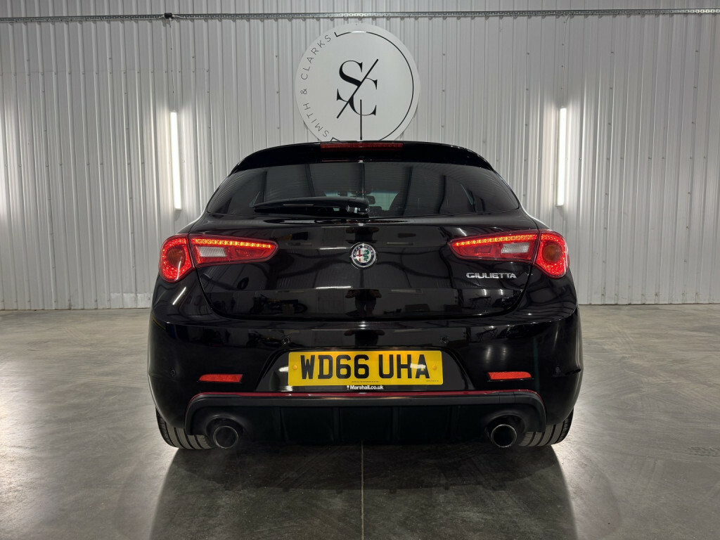 Alfa Romeo Giulietta 2.0 Jtdm-2 150 Bhp Red #17