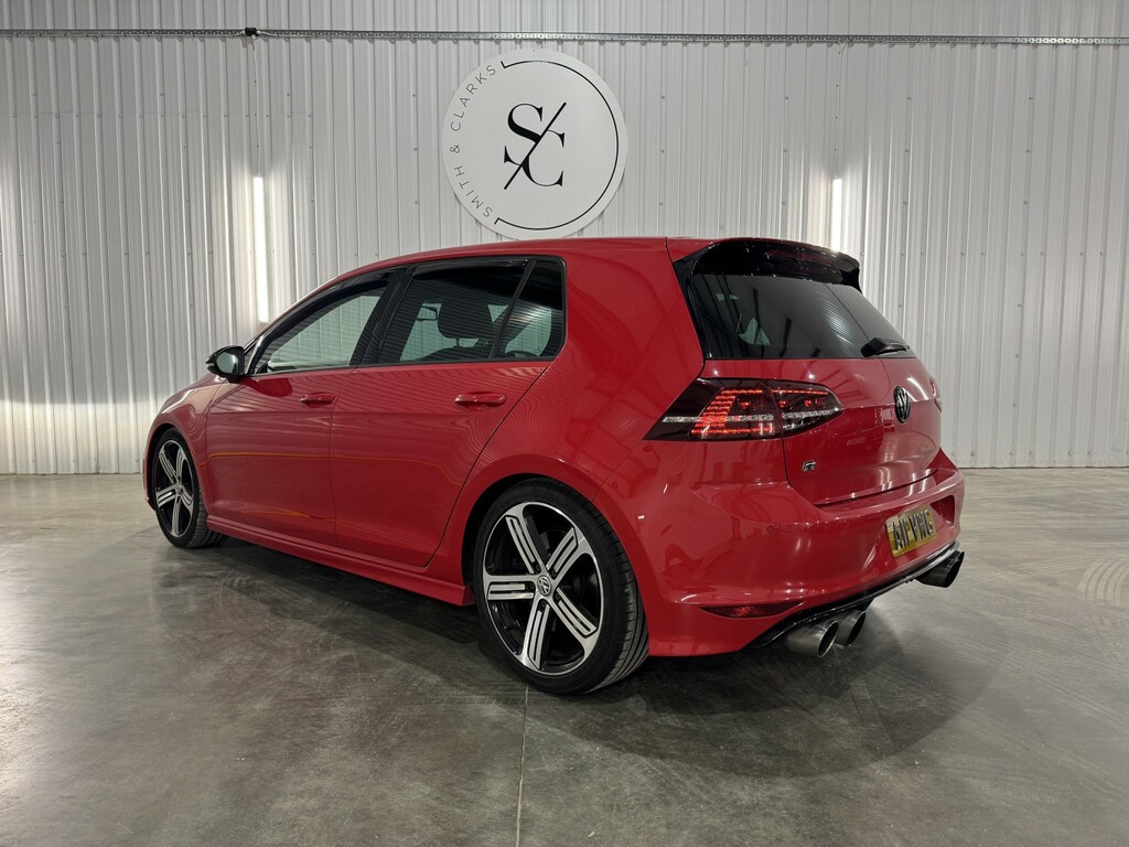 Volkswagen Golf 2.0 Tsi Bluemotion Tech R Red #4