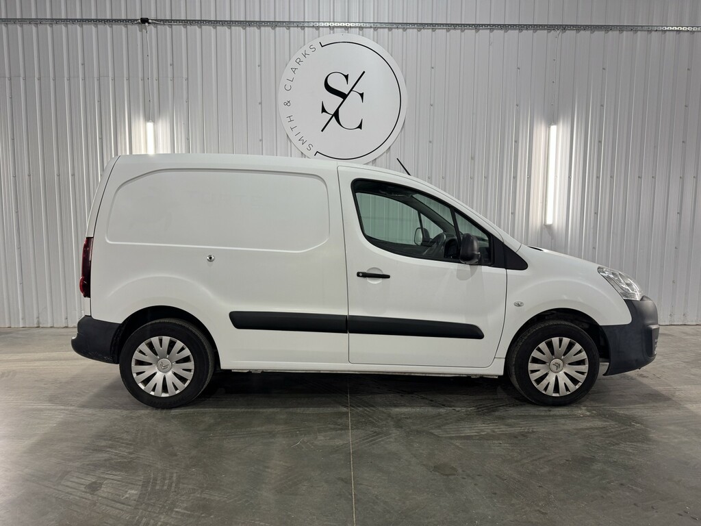 Citroen Berlingo 1.6 Bluehdi 850 Enterprise White #2