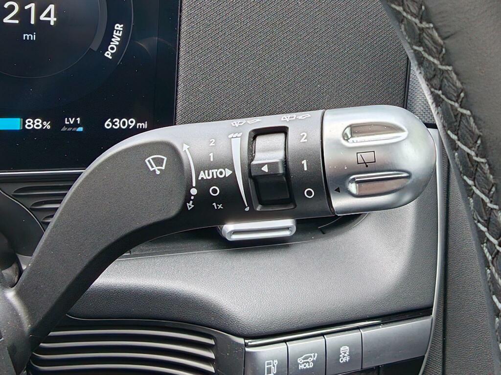 Hyundai Ioniq 5 Premium Black #29