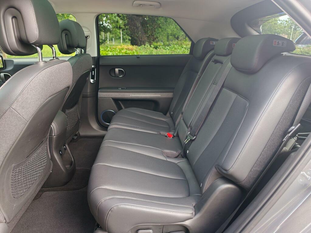 Hyundai Ioniq 5 Premium Black #12