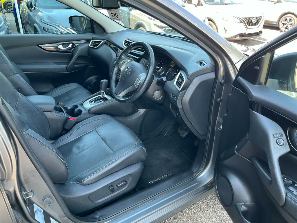 Nissan Qashqai 1.6 Dci Tekna Xtronic Black #49
