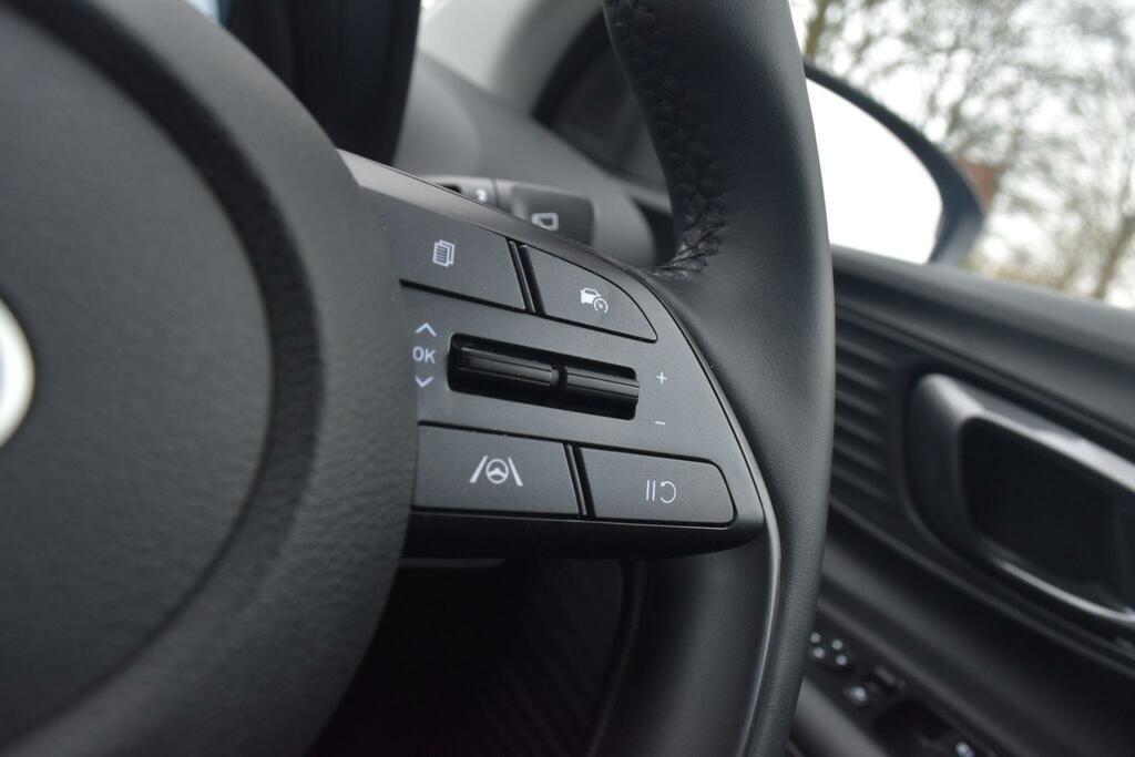 Hyundai I20 1.0T Gdi 90 Black Line Yellow #12