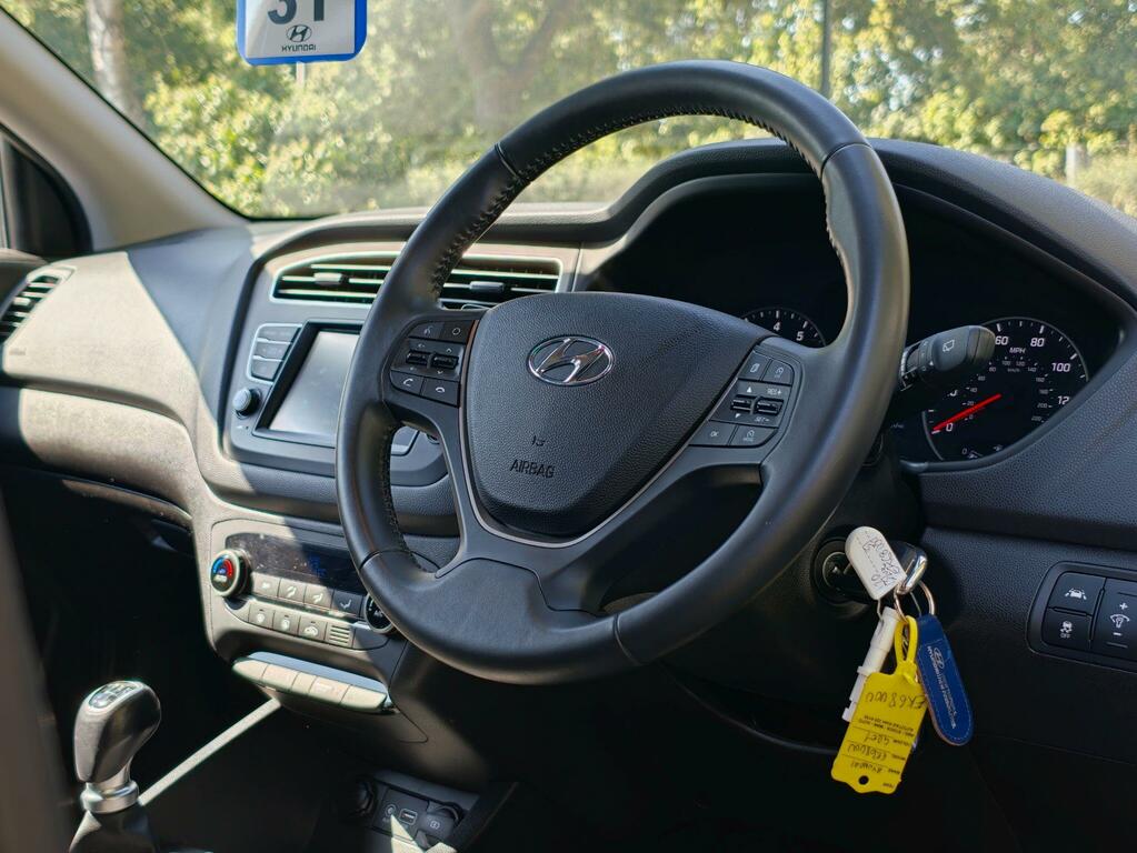 Hyundai I20 1.2 Premium Nav Euro 6 Ss Grey #6