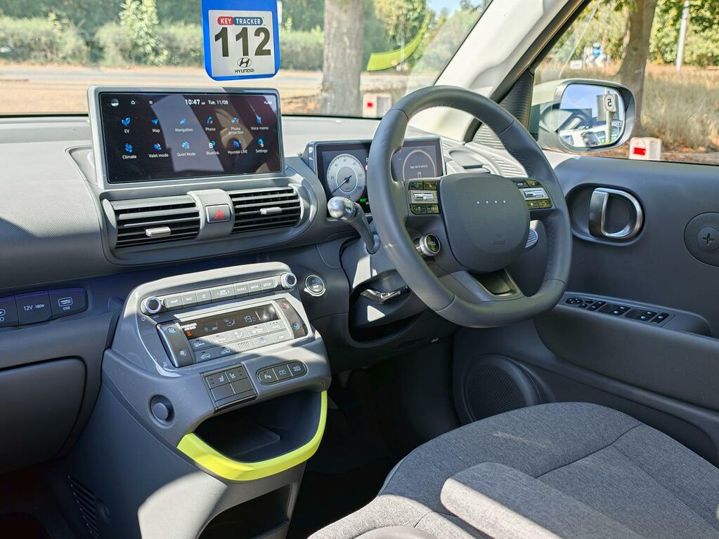 Hyundai Inster Long Range 49Kwh Cross Green #2