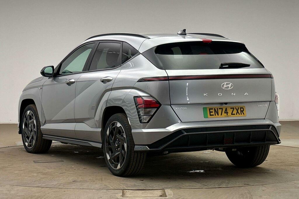 Hyundai Kona 65.4Kwh N Line Silver #3