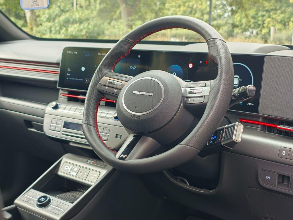 Hyundai Kona 65.4Kwh N Line S Silver #6