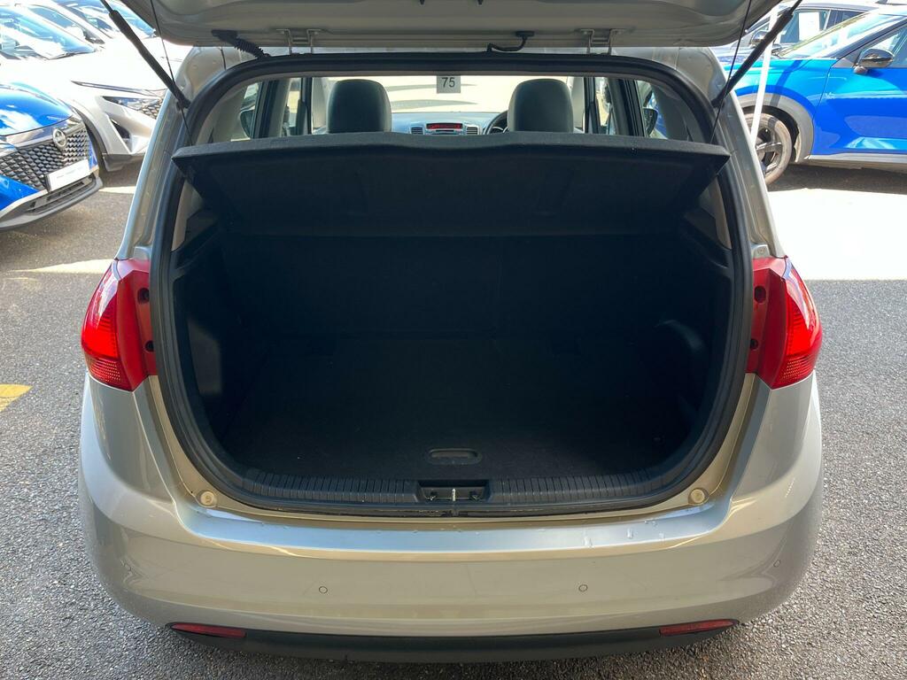 Kia Venga 1.6 3 Euro 5 Silver #5