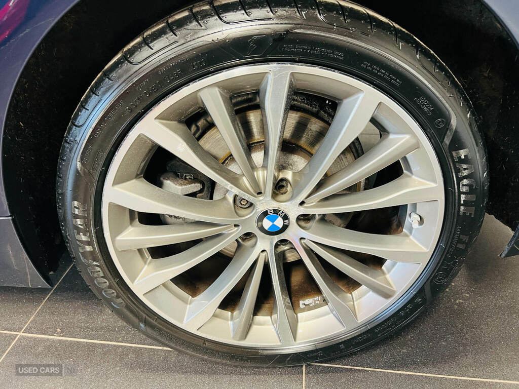 BMW 5 Series 520D M Sport Blue #21