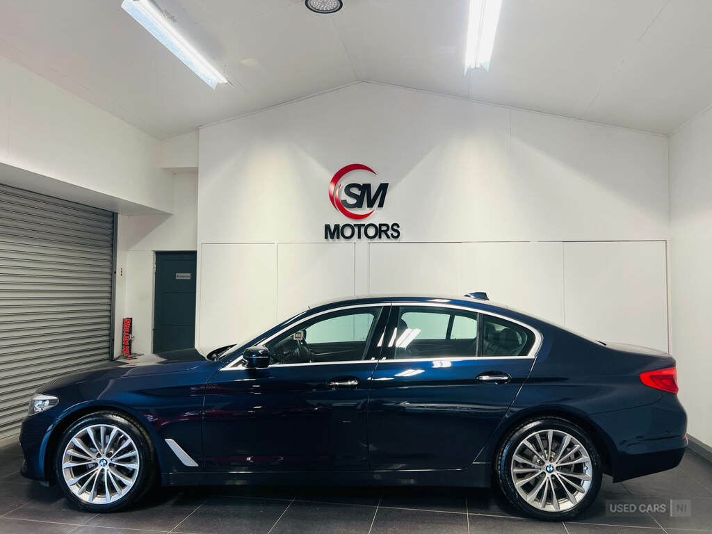 BMW 5 Series 520D Xdrive Se Blue #5