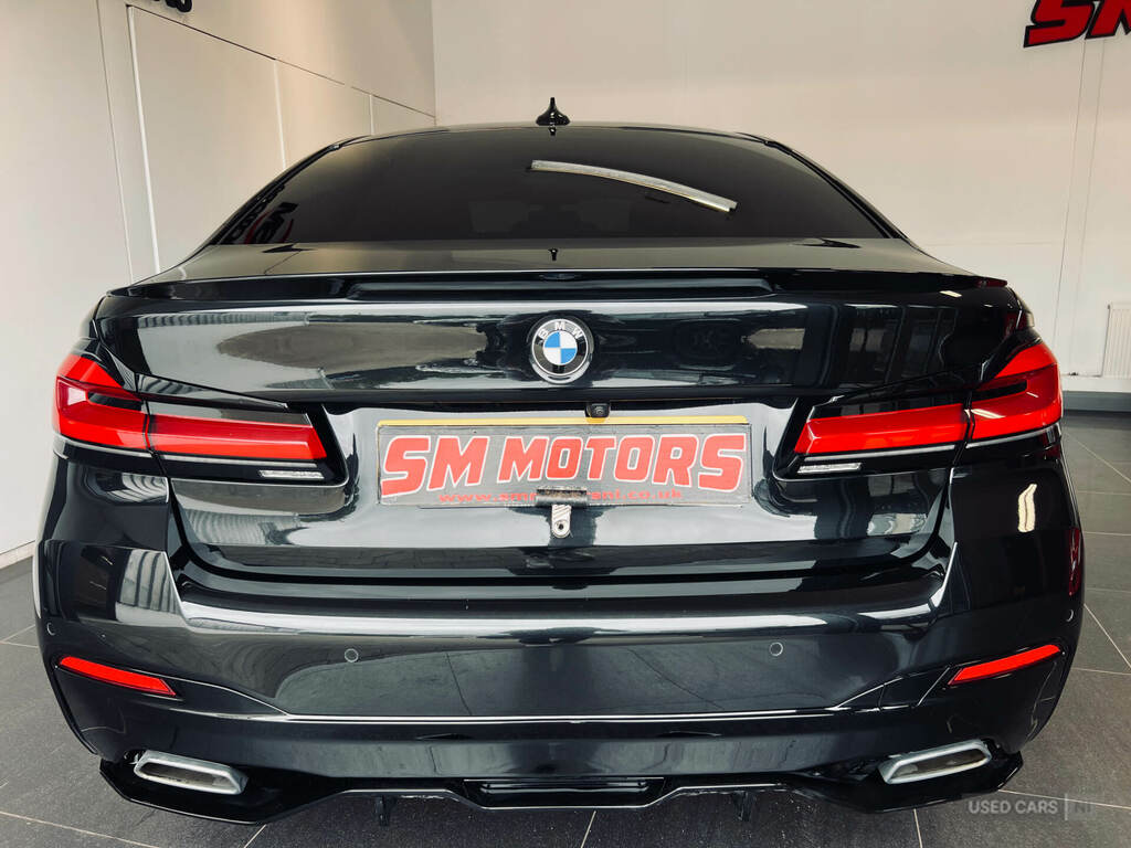 BMW 5 Series 520D Mht M Sport Step Black #6