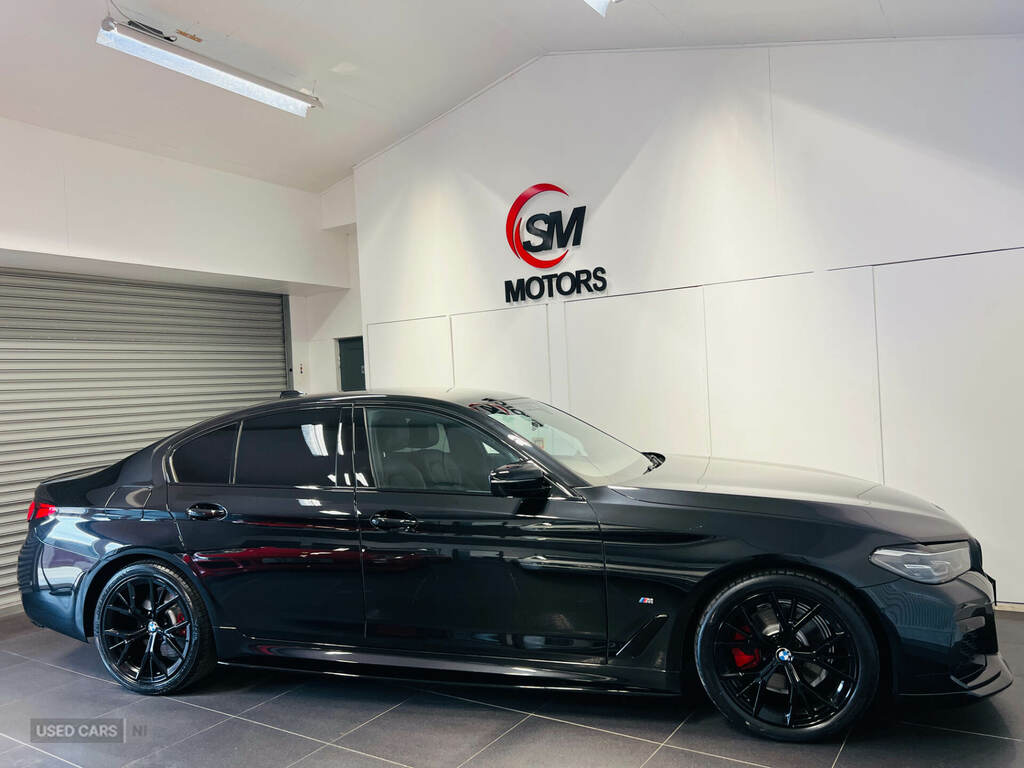 BMW 5 Series 520D Mht M Sport Step Black #3