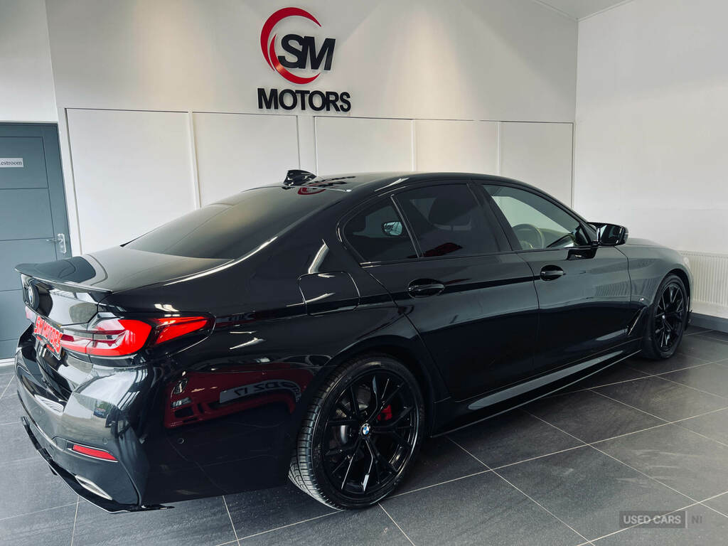 BMW 5 Series 520D Mht M Sport Step Black #5