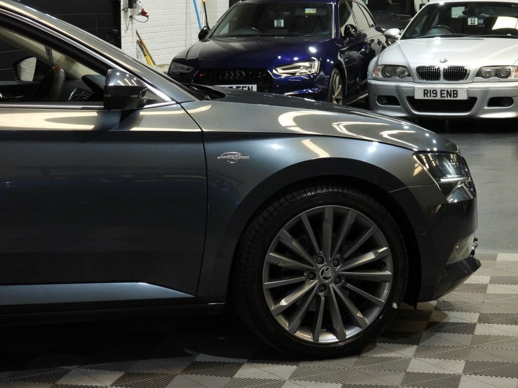Skoda Superb 2L Laurin Klement Grey #2