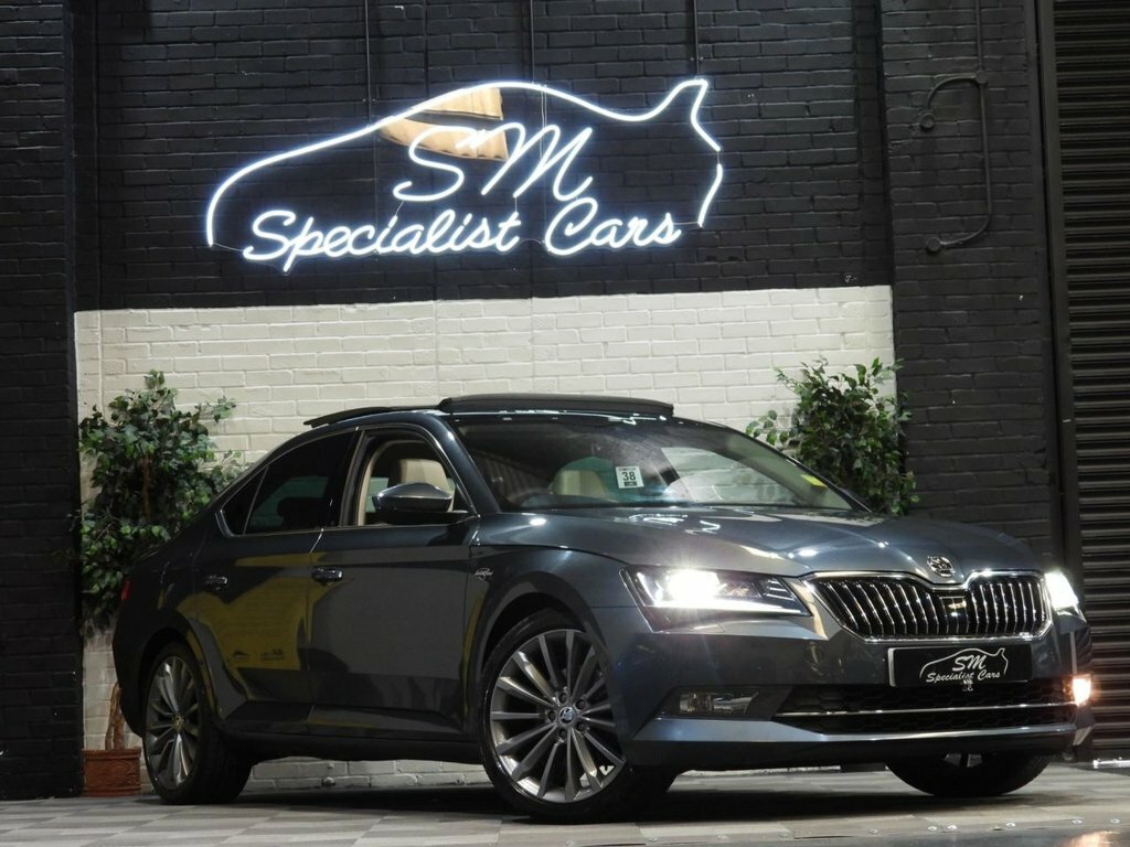 Skoda Superb 2L Laurin Klement Grey