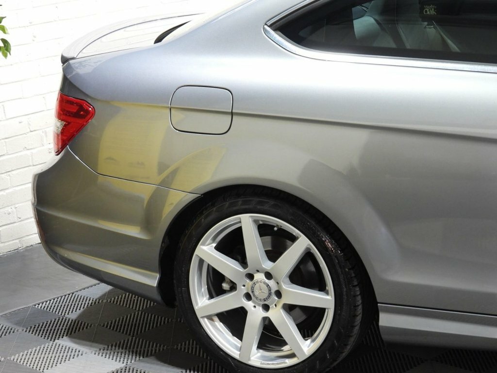 Mercedes-Benz C Class 2.1L Amg Sport Edition Silver #3
