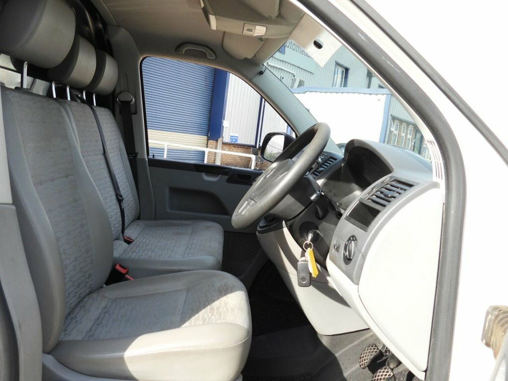 Volkswagen Transporter Combi Van 2.0 Tdi T30 Highline 201363 Black #15