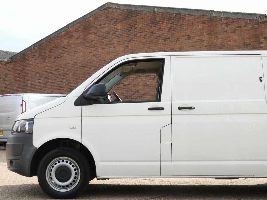 Volkswagen Transporter Combi Van 2.0 Tdi T30 Highline 201363 Black #11