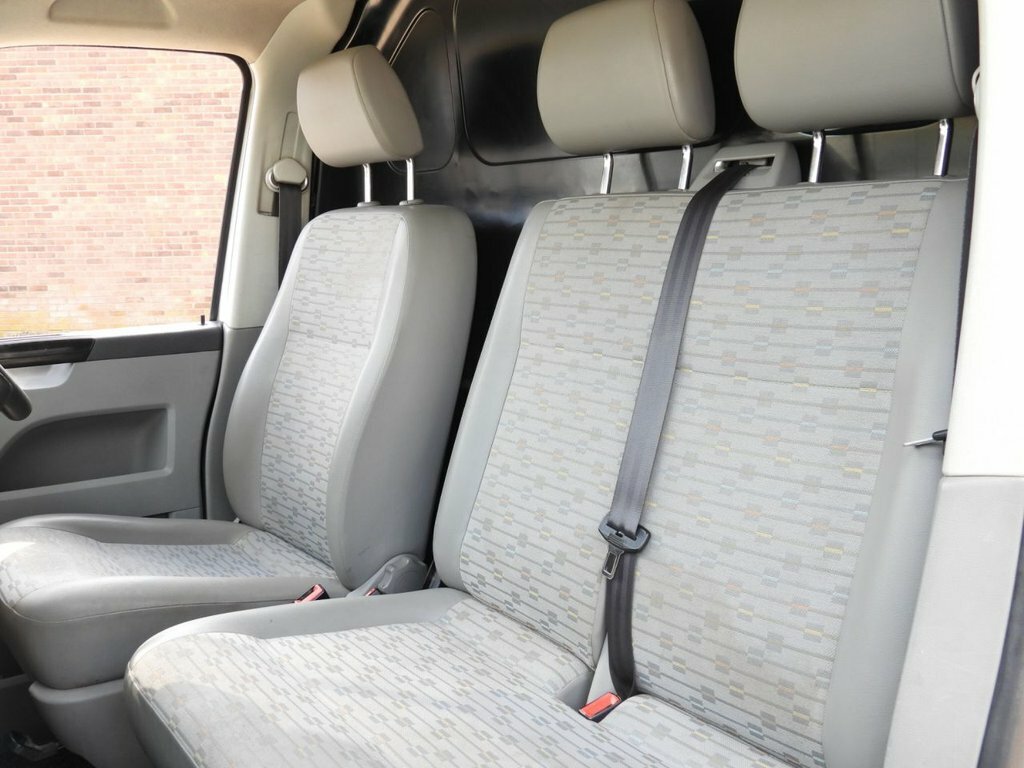 Volkswagen Transporter Combi Van 2.0 Tdi T30 Highline 201363 Black #13