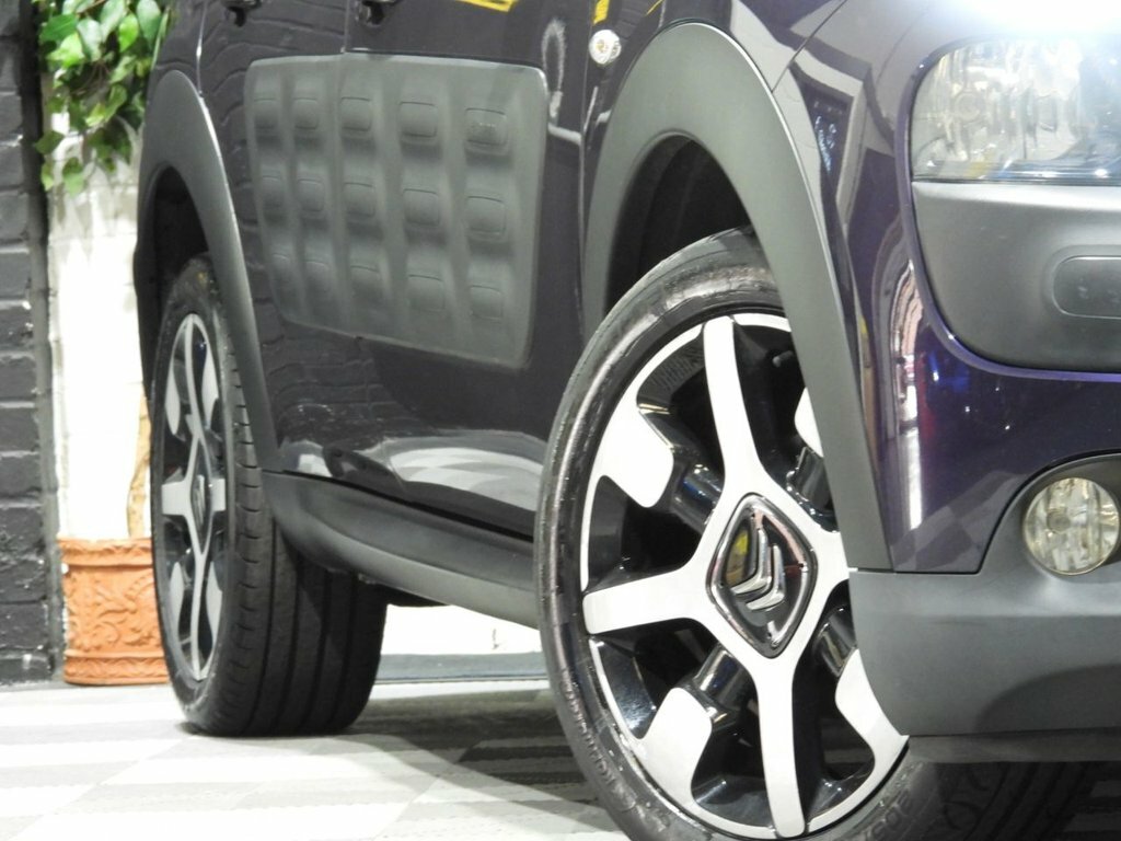 Citroen C4 Cactus 1.6L Flair Edition Purple #2