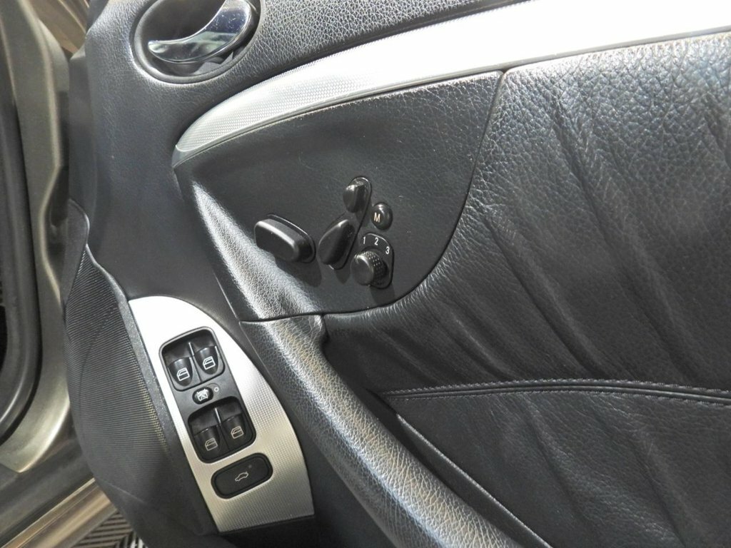 Mercedes-Benz CLK 3.5 Clk350 Avantgarde 269 Bhp Silver #22