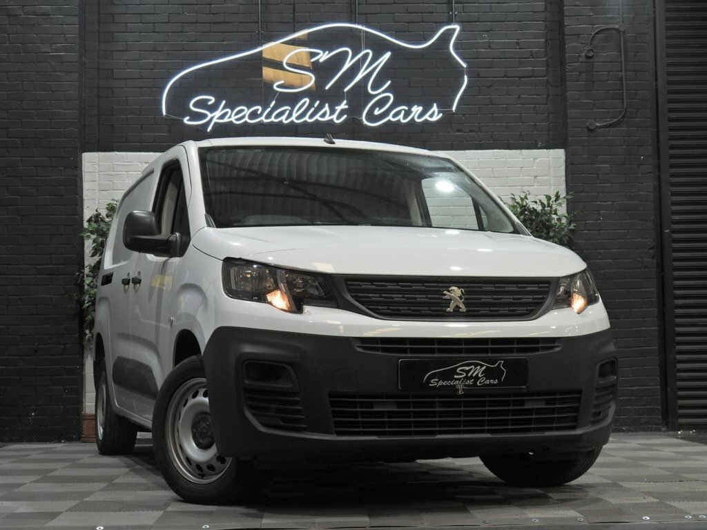 Peugeot Partner 1.5L Professional Premium 6Dr White