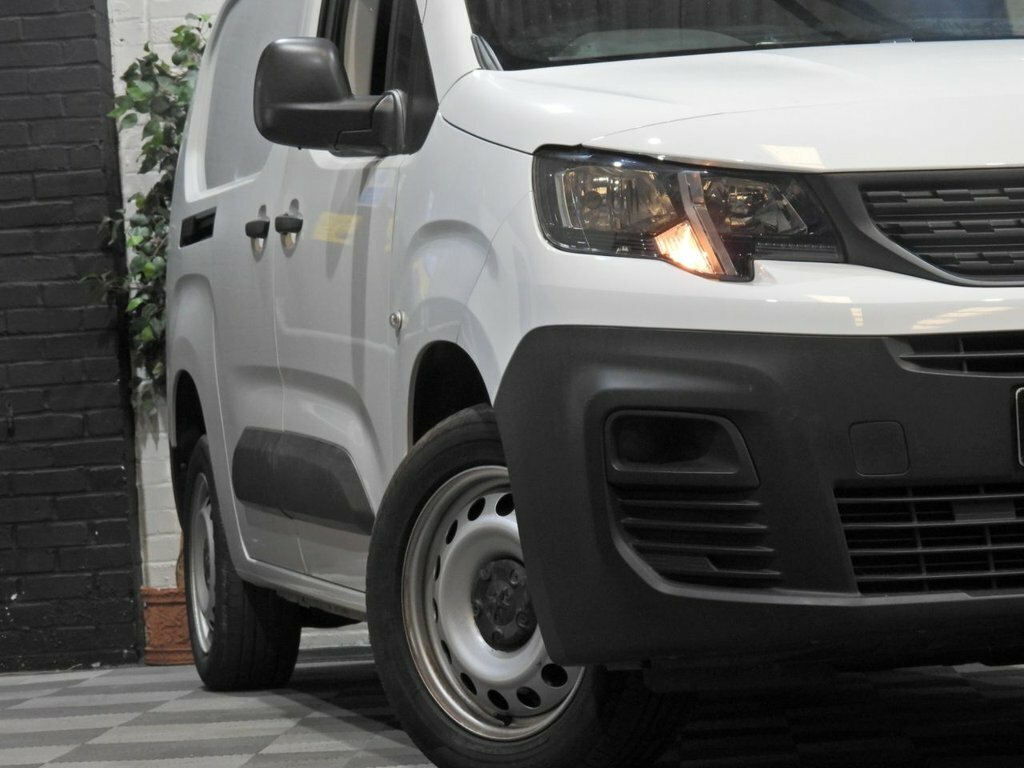 Peugeot Partner 1.5L Professional Premium 6Dr White #3