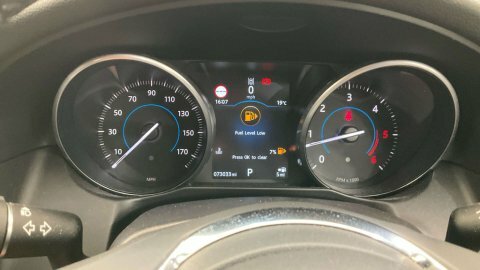 Jaguar XF 3.0D V6 S Saloon Euro 6 Ss 300 Red #12