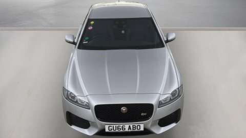 Jaguar XF 3.0D V6 S Saloon Euro 6 Ss 300 Red #8