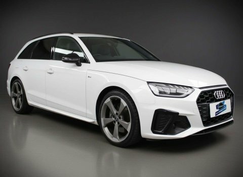 Audi A4 2.0 A4 Black White