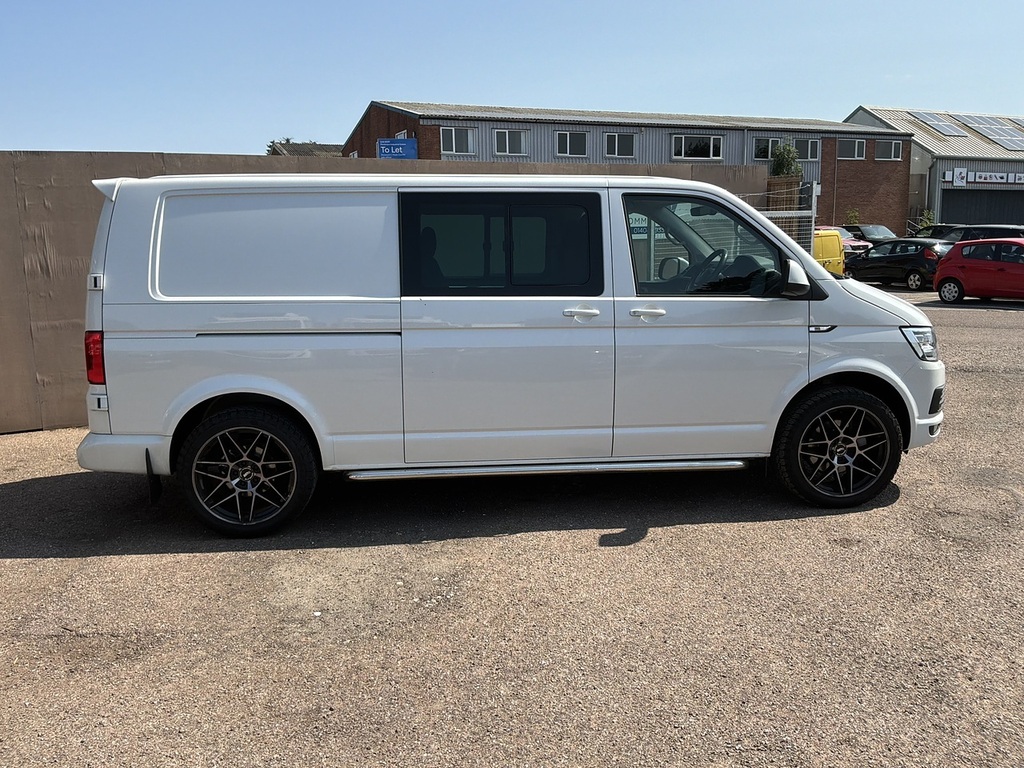 Volkswagen Transporter T32 204Ps Highline Kombi 4 Motion Dsg White #4