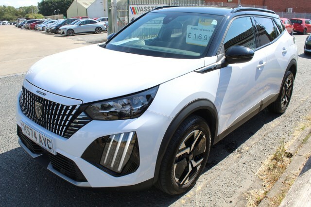 Peugeot 2008 Gt White #6