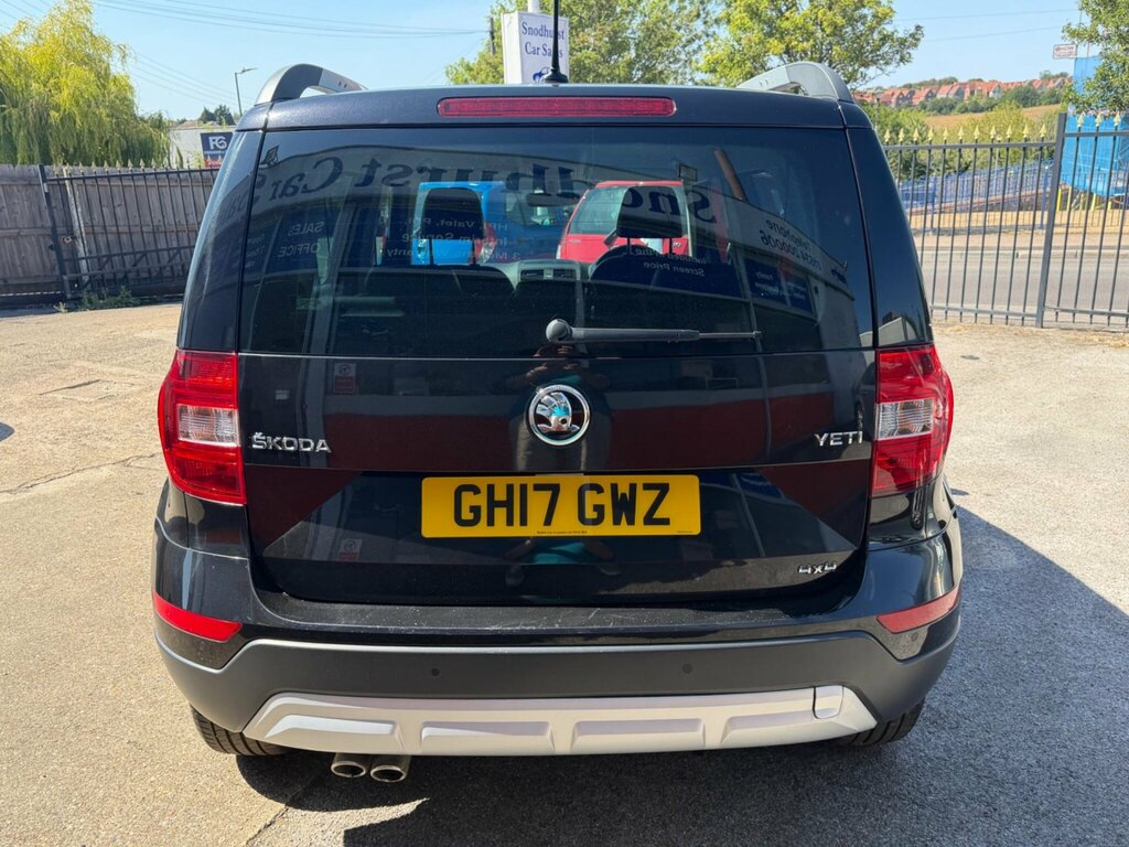 Skoda Yeti 2.0 Tdi Se L Drive Outdoor 4Wd Euro 6 Ss GH17GWZ Black #5