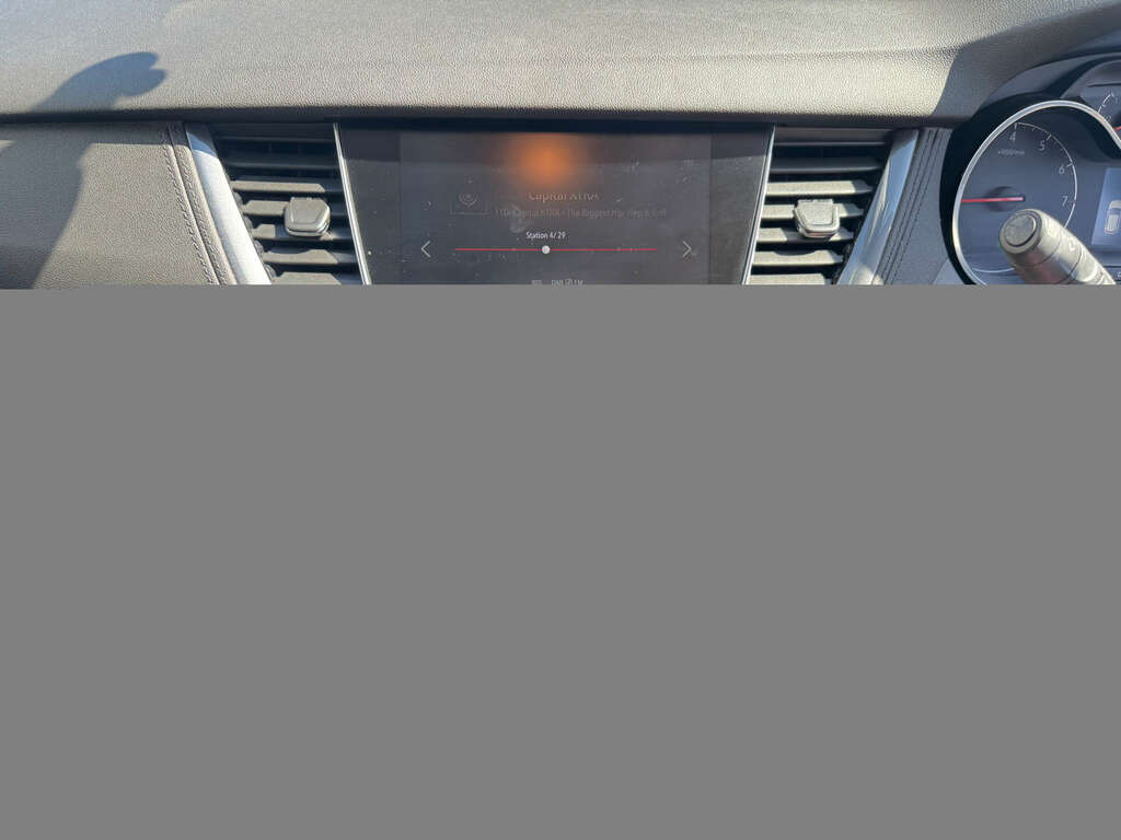 Vauxhall Grandland X 1.2 Turbo Gpf Sport Nav Suv Euro White